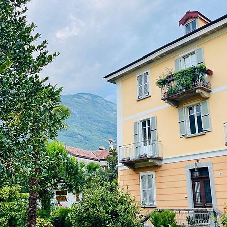 Antica Casa Storica Con Giardino Apartamento Domodossola Exterior foto